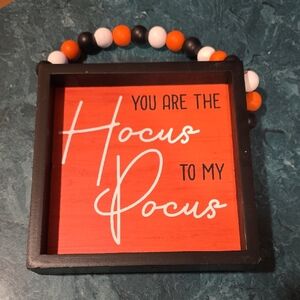 Hocus Pocus Halloween Sign